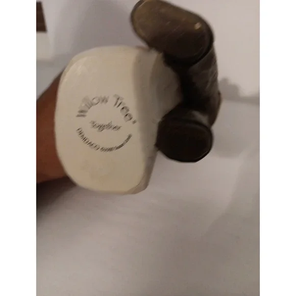 Willow Tree "Together" ‎ 9"  Yr. 2000 Man& Women Embracing Demdaco  Susan Lordi - Picture 3 of 4